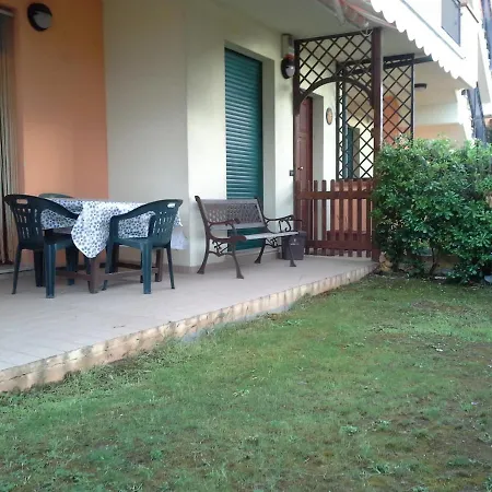 Biancofiore 150 Metri Dal Mare Con Giardino *